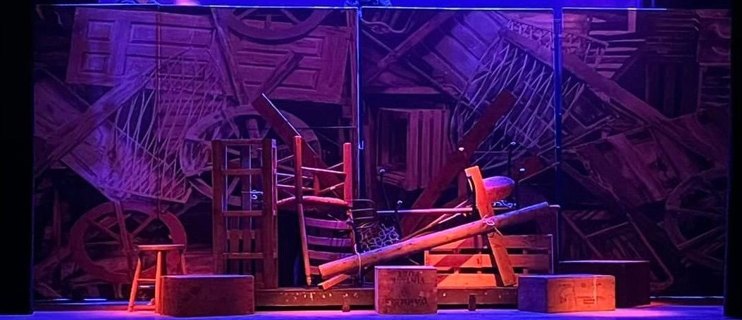Les Miserables - A1 STAGE - POP-UP FLATS 2.3m high - PHOTOS - 04