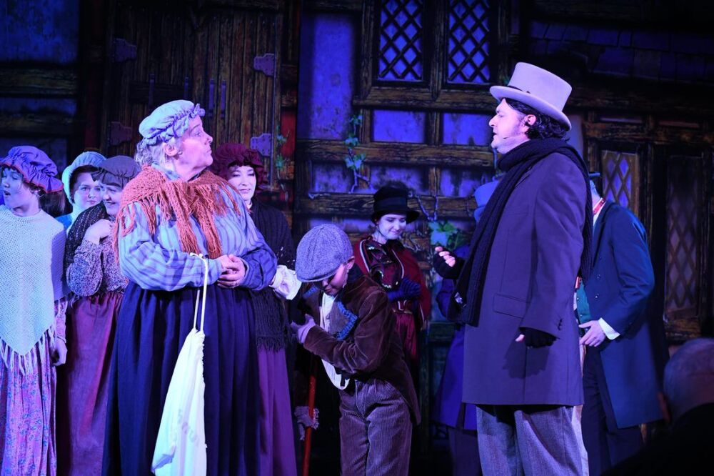 Pantomime - A1 STAGE - POP-UP FLATS 5m high - PHOTOS - 29