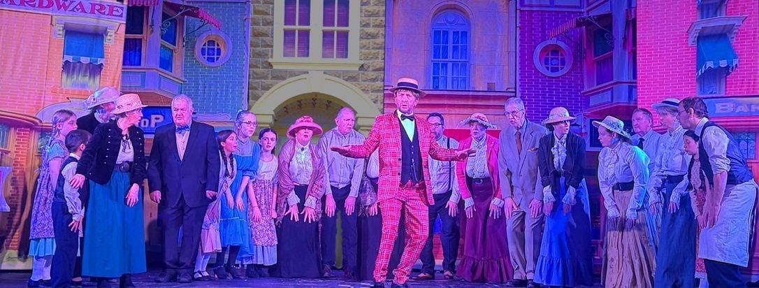 Music Man (The) - A1 STAGE - POP-UP FLATS 3.5m high - PHOTOS - 02