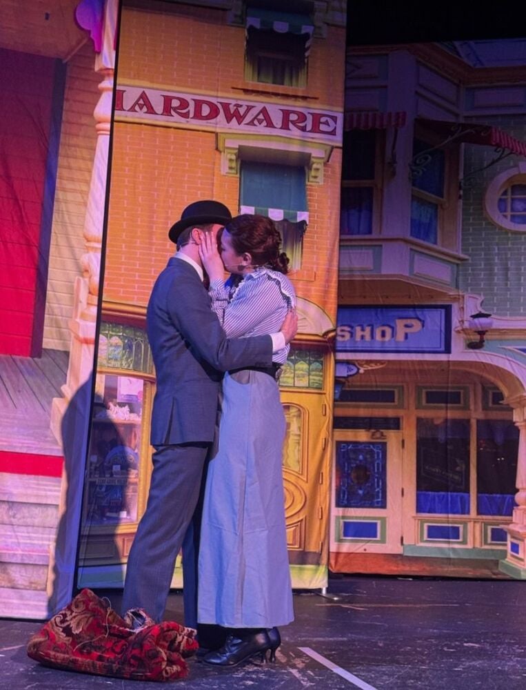 Music Man (The) - A1 STAGE - POP-UP FLATS 3.5m high - PHOTOS - 06