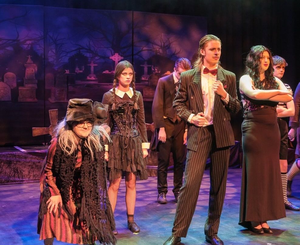 Addams Family - A1 STAGE - POP-UP FLATS 2.3m high - PHOTOS - 45