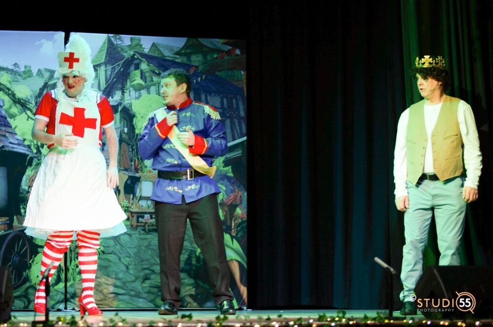 Sleeping Beauty - A1 STAGE - POP-UP FLATS 2.3m high - PHOTOS - 16