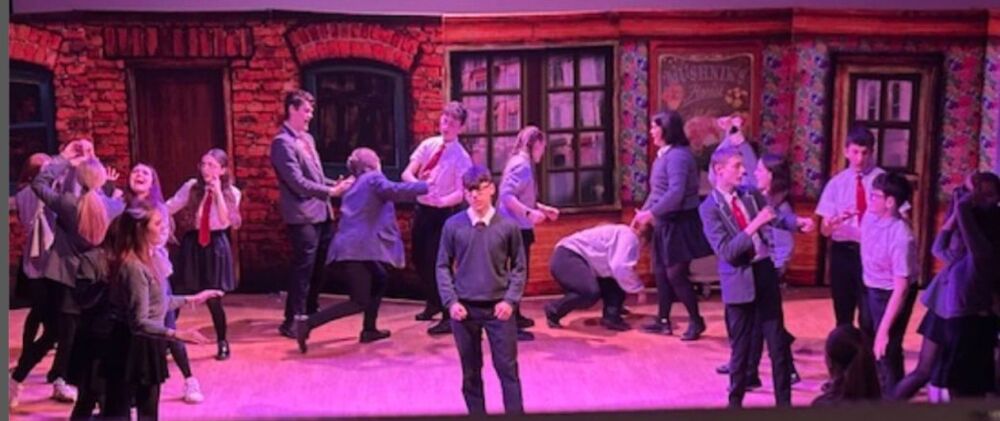 Little Shop Of Horrors - A1 STAGE - POP-UP FLATS 2.3m high - PHOTOS - 12