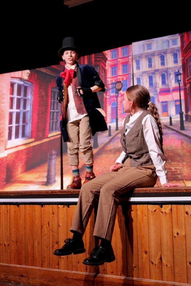 Oliver - A1 STAGE - POP-UP FLATS 2.3m high - PHOTOS - 44