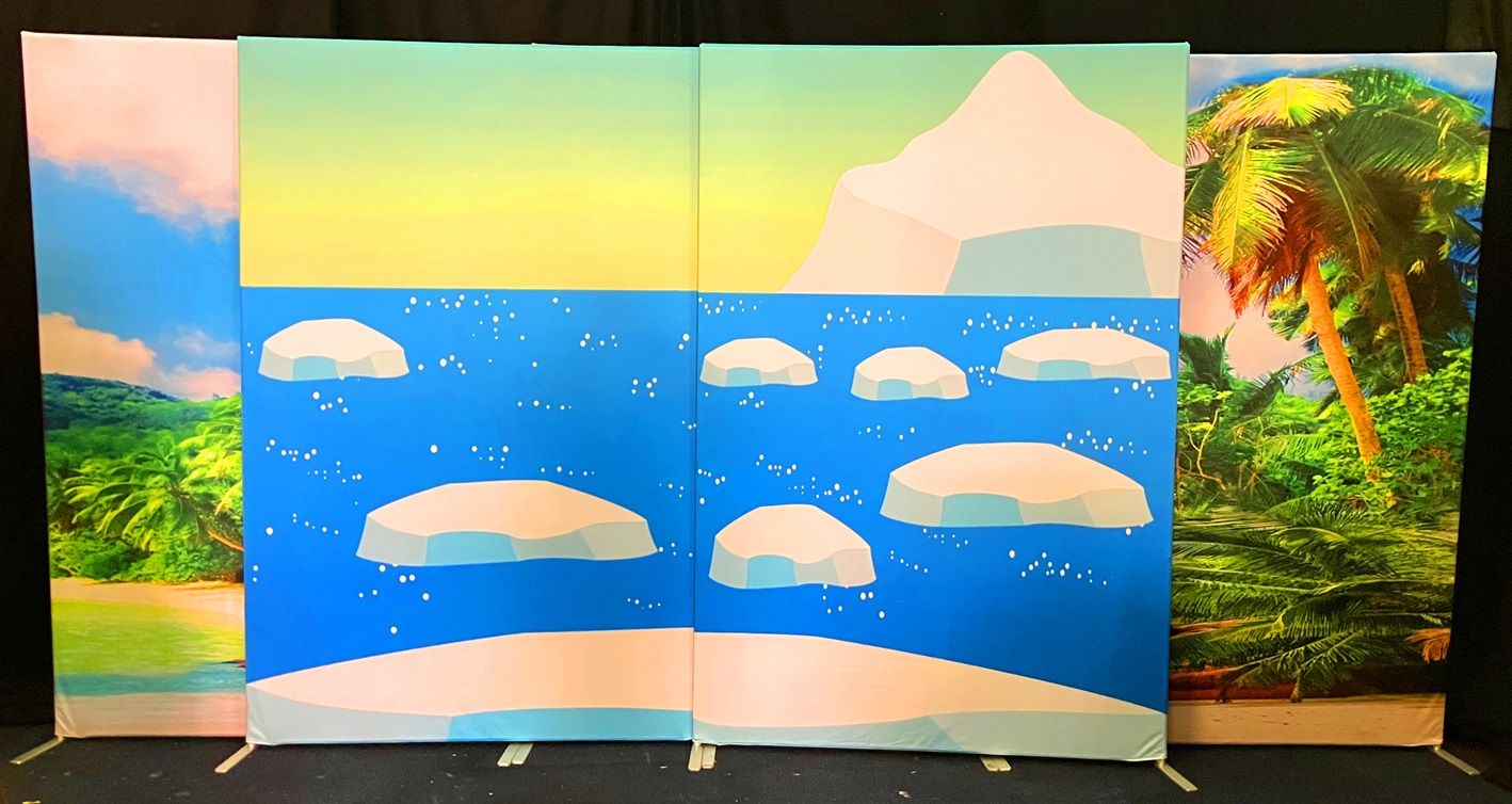 Madagascar- A1 STAGE - POP-UP FLATS 2.3m high - PHOTOS - 10