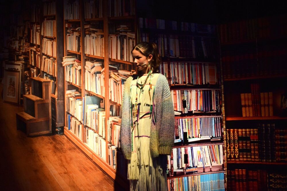 Matilda - A1 STAGE - POP-UP FLATS 3.5m high - PHOTOS - 17