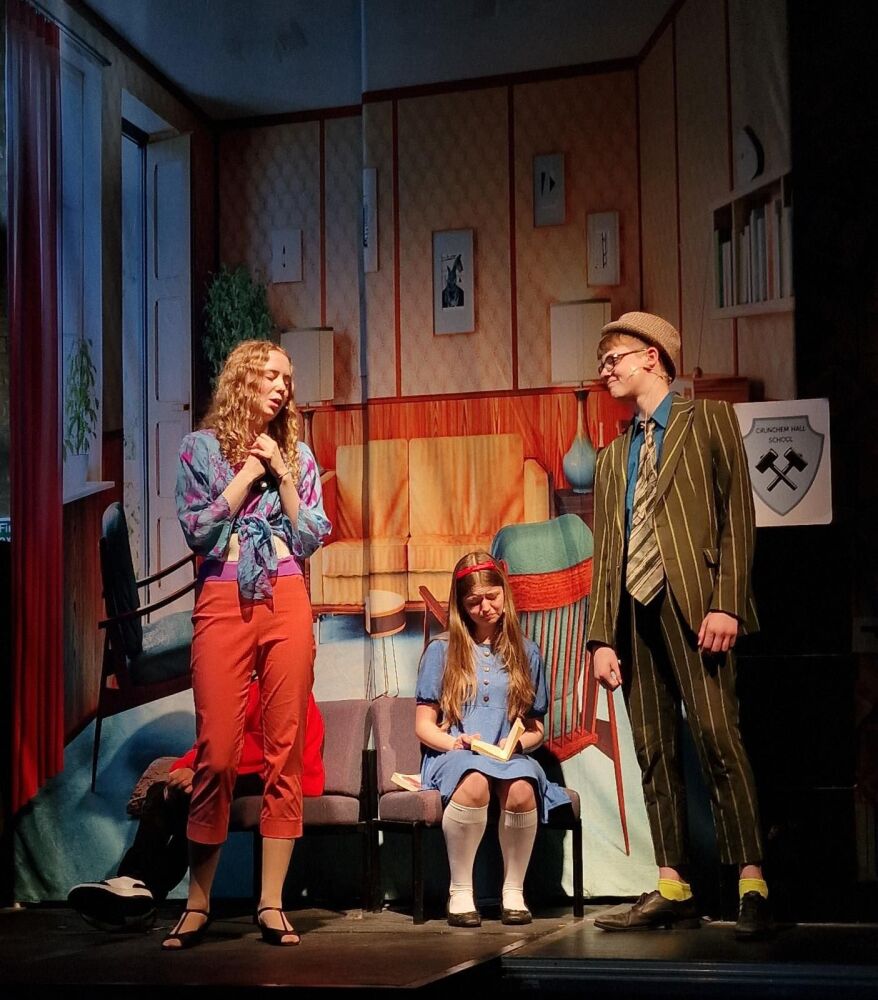 Matilda - A1 STAGE - POP-UP FLATS 3.5m high - PHOTOS - 28