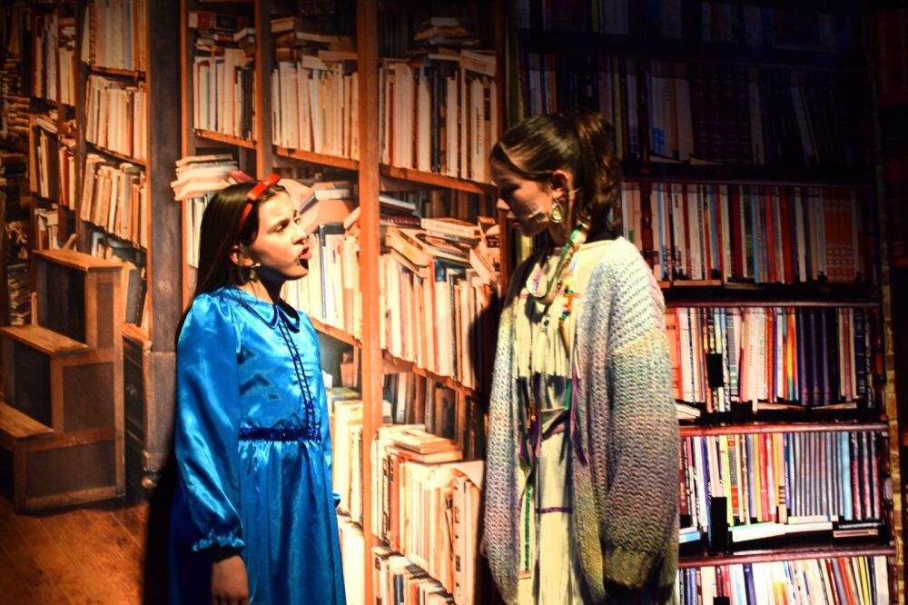 Matilda - A1 STAGE - POP-UP FLATS 3.5m high - PHOTOS - 32