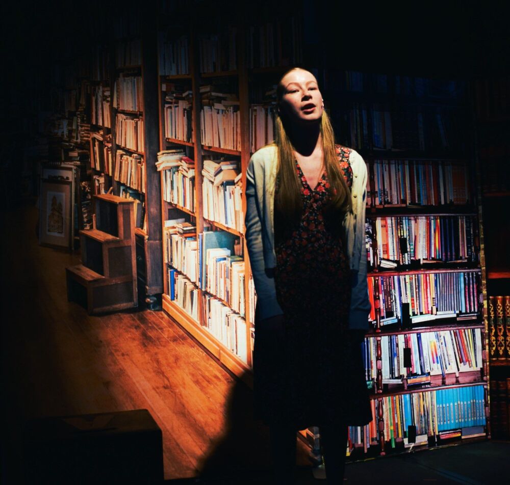 Matilda - A1 STAGE - POP-UP FLATS 3.5m high - PHOTOS - 36
