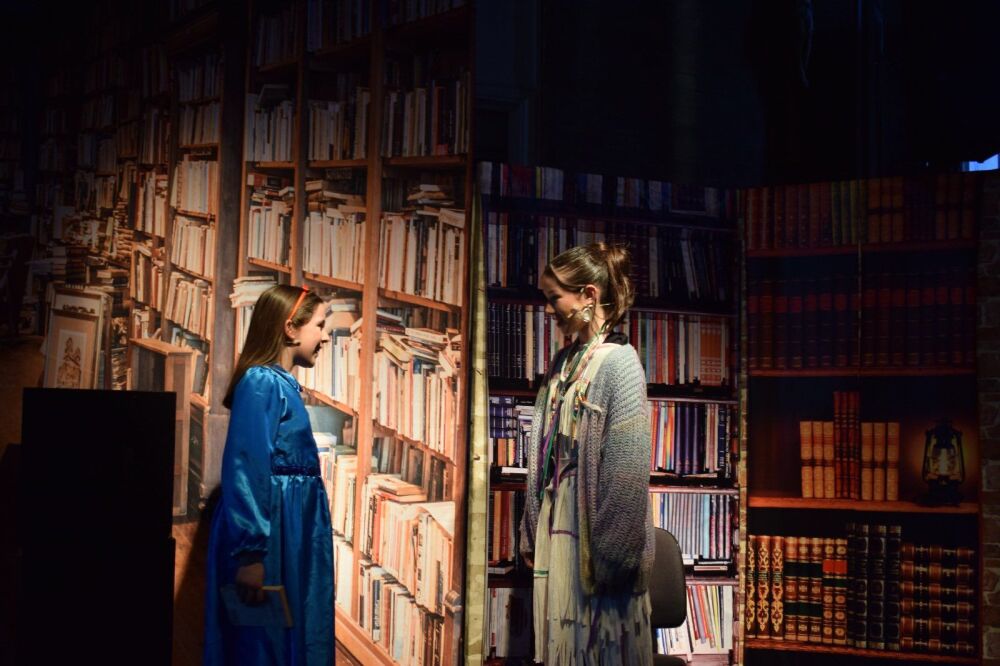 Matilda - A1 STAGE - POP-UP FLATS 3.5m high - PHOTOS - 43