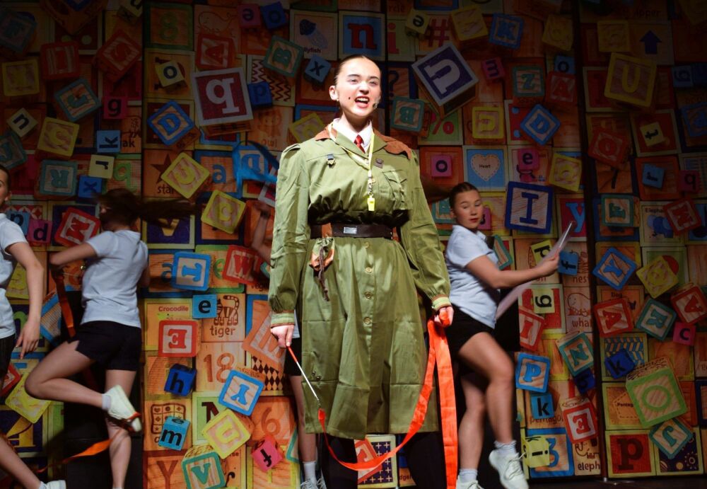 Matilda - A1 STAGE - POP-UP FLATS 3.5m high - PHOTOS - 46