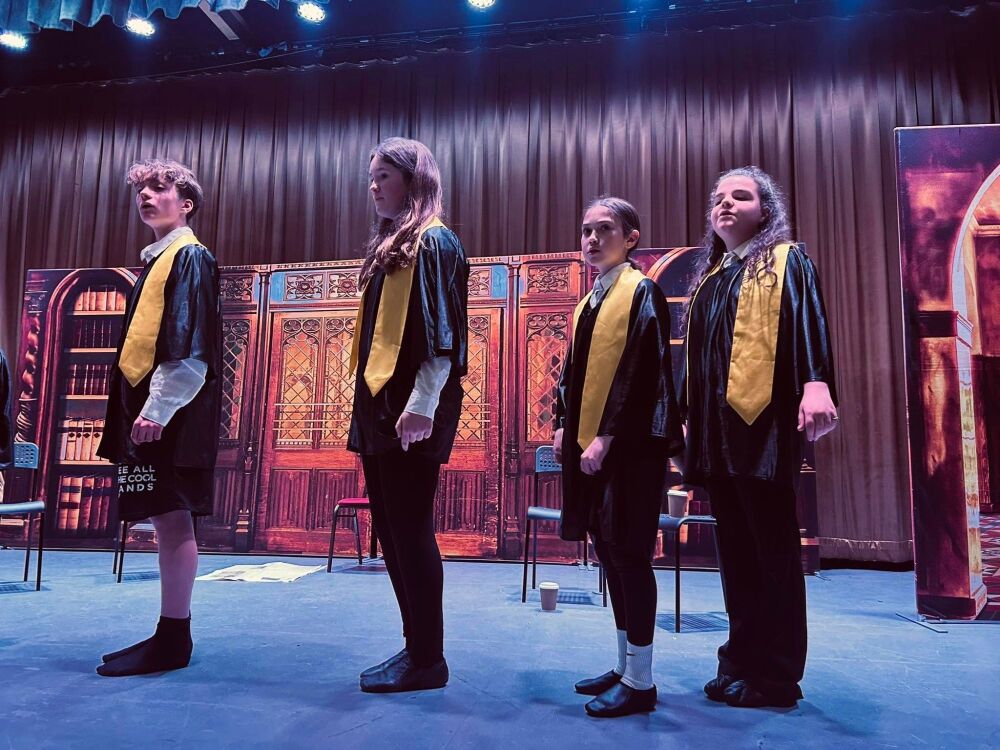 School of Rock - A1 STAGE - POP-UP FLATS 2.3m high - PHOTOS - 57