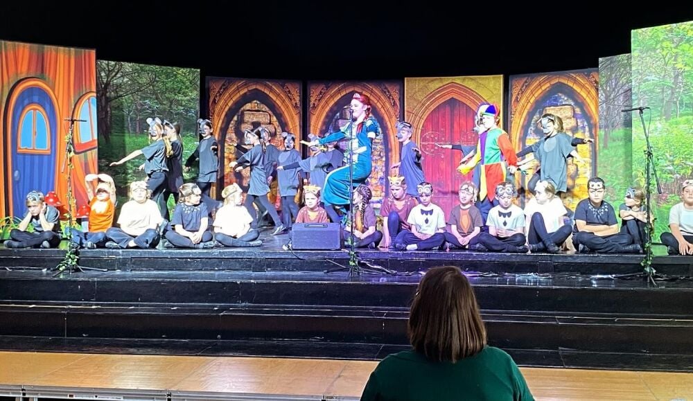 Shrek - A1 STAGE - POP-UP FLATS 2.3m high - PHOTOS - 50