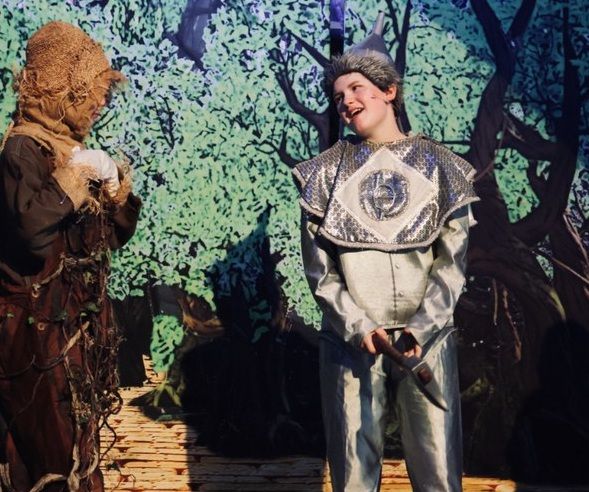 Wizard of Oz (a) - A1 STAGE - POP-UP FLATS 2.3m high - PHOTOS - 33