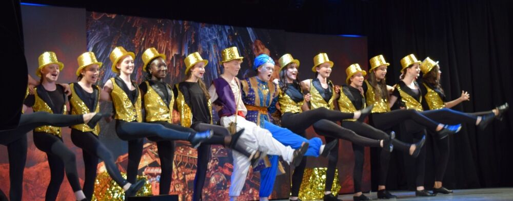 Aladdin (a) - A1 STAGE - POP-UP FLATS 2.3m high - PHOTOS - 26