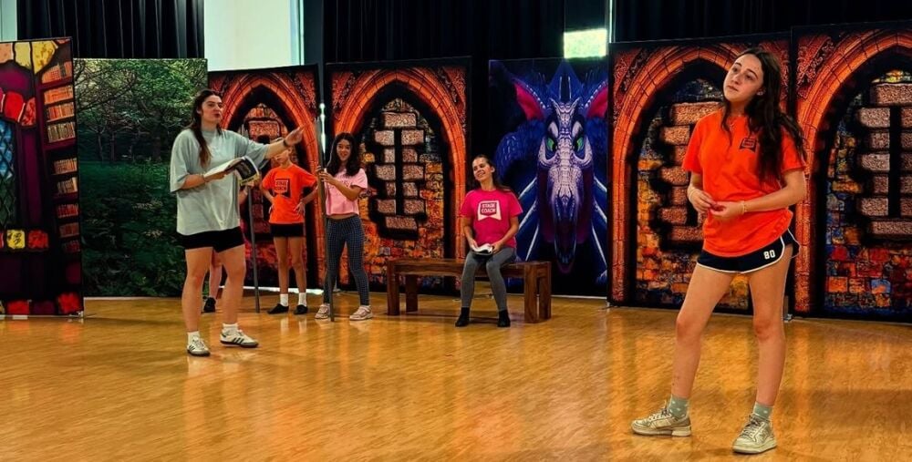 Shrek - A1 STAGE - POP-UP FLATS 2.3m high - PHOTOS - 62