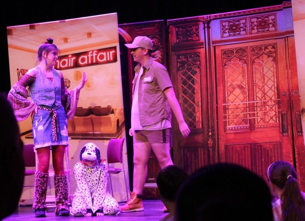 Legally Blonde - A1 STAGE - POP-UP FLATS 2.3m high - PHOTOS - 70