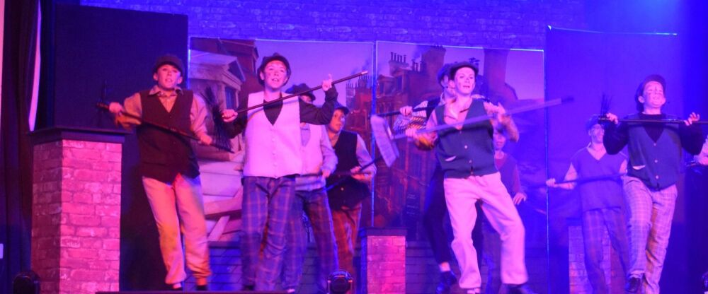 Mary Poppins - A1 STAGE - POP-UP FLATS 2.3m high - PHOTOS - 07