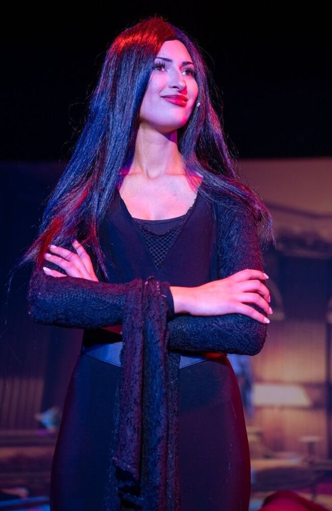 Addams Family - A1 STAGE - POP-UP FLATS 2.3m high - PHOTOS - 73