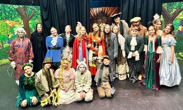 Into the Woods - A1 STAGE - POP-UP FLATS 2.3m high - PHOTOS - 41