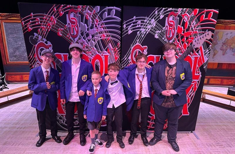 School of Rock - A1 STAGE - POP-UP FLATS 2.3m high - PHOTOS - 61