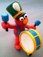Sesame Street - Elmo With Drum PVC Figure