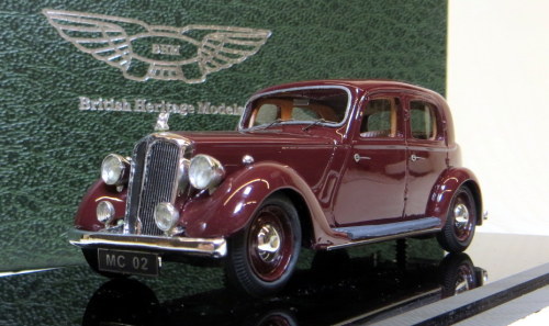 MC. 02 1939 P2 4-light, Sports Saloon. Maroon.