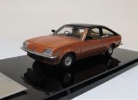 EXC 2a: 1980 VAUXHALL CAVALIER MK 1, 2000GLS SPORTS HATCH. COPPER WITH A VINYL ROOF. 