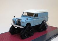 1958 LAND ROVER SERIES II, CUTHBERTSON CONVERSION, WHITE OVER TURQUOISE. SCALE 1:43.