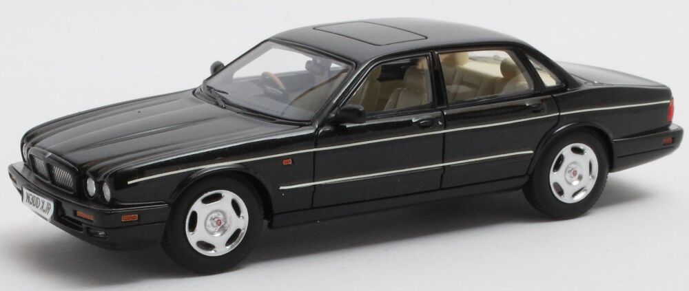 1994-97 JAGUAR XJR (X300) BLACK.