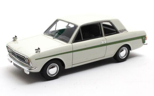 1966-70 FORD CORTINA MK II, SERIES II, LOTUS. ERMINE WHITE WITH SHERWOOD GR