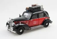 1 1938 HUMBER SUPER SNIPE, 4-LIGHT, TAXI WITH LUGGAGE. BLACK/RED. LTD: 125.