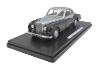ESVAL: 1952 BENTLEY R-TYPE COUPE, ABBOTT. SILVER/BLACK. NO REAR SPATS.