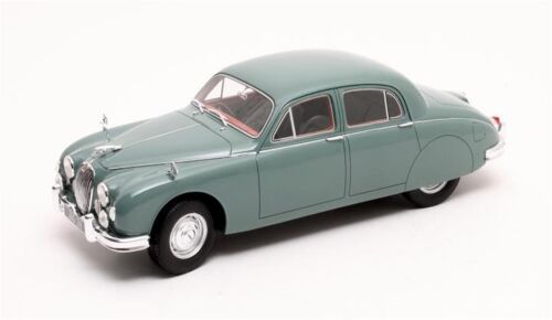 1955 JAGUAR 2.4 SALOON (MK 1). GREEN.