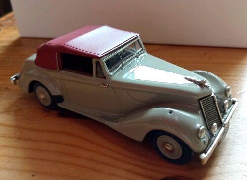 ARMSTRONG SIDDELEY HURRICANE, CLOSED CONVERTIBLE, GREY WITH A BURGUNDY HOOD