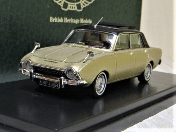 British Heritage Models 1/43 Scale BC.05 - 1966 Rolls Royce Phantom V Landau
