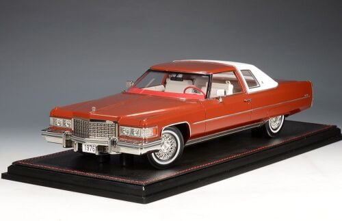 1976 CADILLAC COUPE DE VILLE, AMBERGLOW METALLIC.