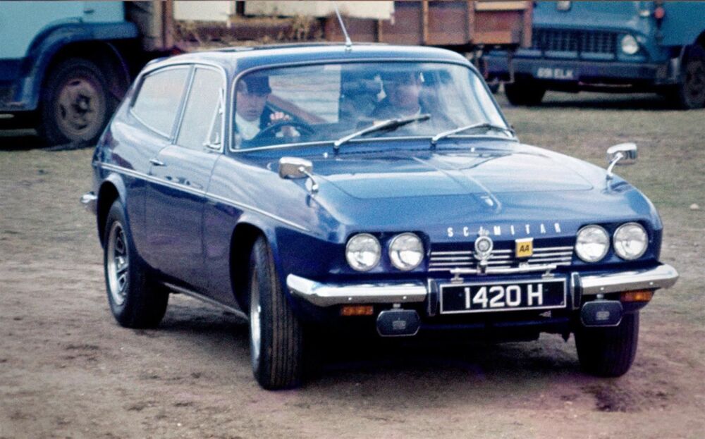 1 1971-75 RELIANT SCIMITAR, SE5A GTE, BLUE: PRINCESS ANNE'S CAR.