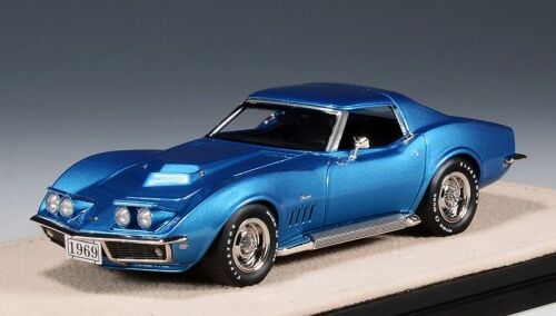 1 STAMP: 1969 CHEVROLET CORVETTE HARDTOP COUPE, OPEN LIGHTS, METALLIC LE MA