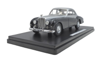 1 1952 BENTLEY R-TYPE COUPE, ABBOTT, SILVER OVER BLACK. NO REAR SPATS. LTD: 250.