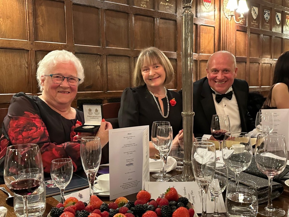 06C11A7C-8667-44FD-88CC-919F0CA7ADBE