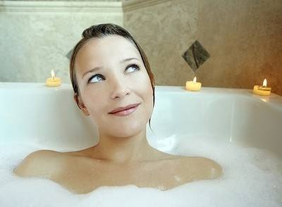 Illustrated instructions for an Increased beauty bath spell