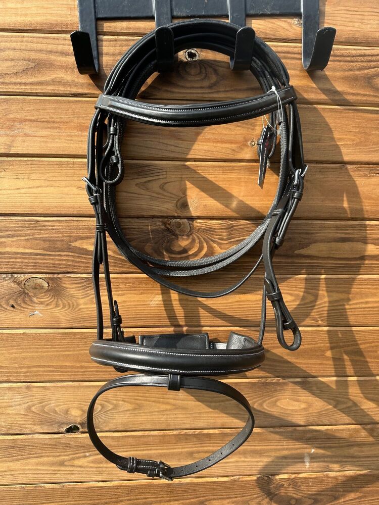 Comfort Bridle With White Stitching