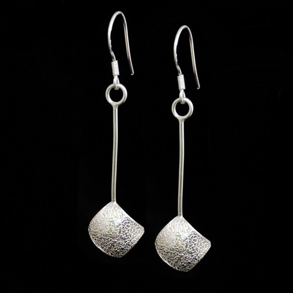 Handmade Silver Square Earrings - DDE15