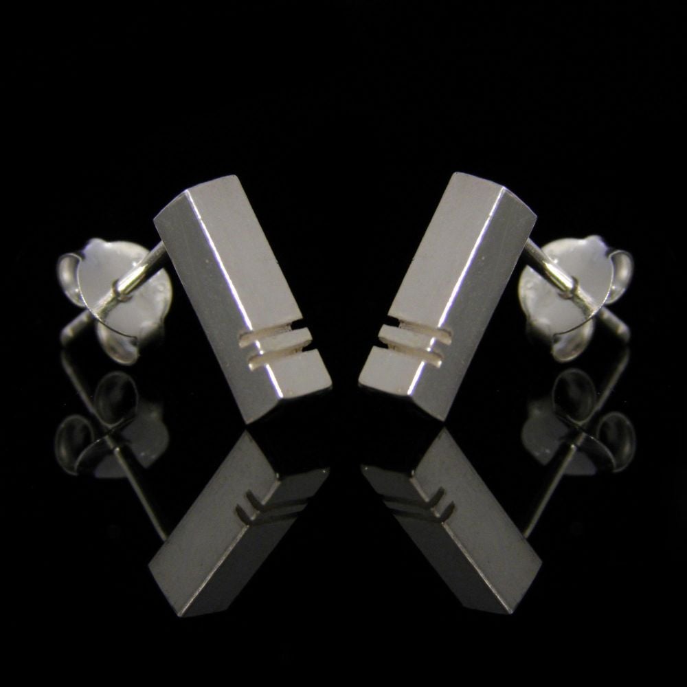 Bar Earrings Double Cut - DDE11