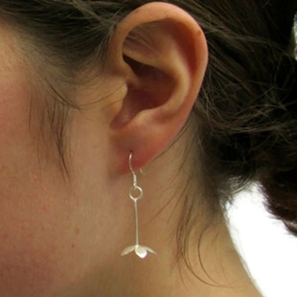 Silver Flower Drop Earrings - GCE27