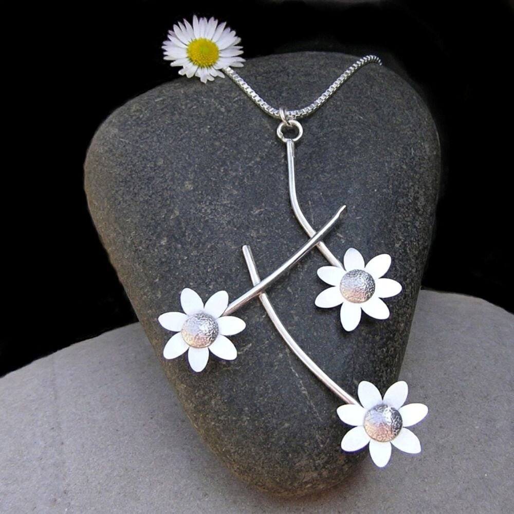 Handmade Silver Daisy Chain Necklace - JTAP8
