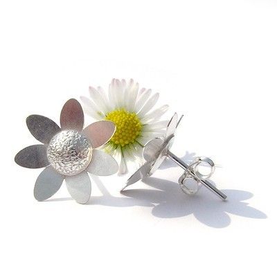 Daisy Earrings "He Loves Me..."  - JTAE5