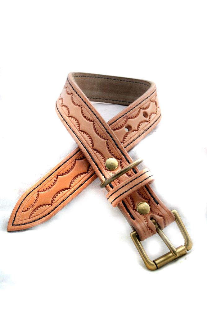 Handmade Tan Coloured Leather Dog Collar with Brass Hardware