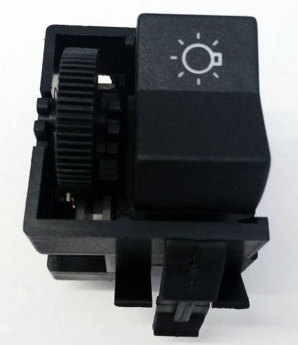 Headlight Switch T25, Golf, Scirocco & Jetta. 251-941-531M